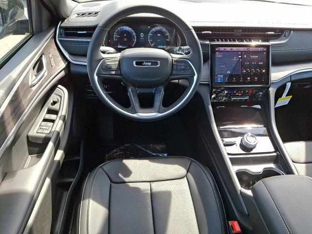 new 2025 Jeep Grand Cherokee car, priced at $55,660