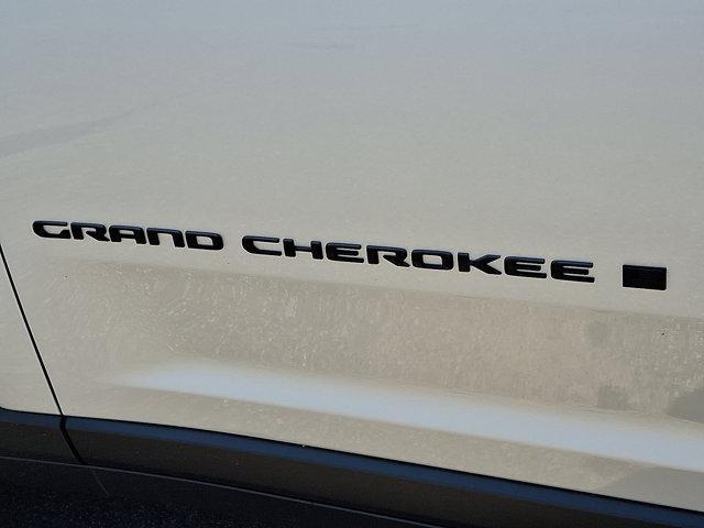 new 2025 Jeep Grand Cherokee car, priced at $52,735