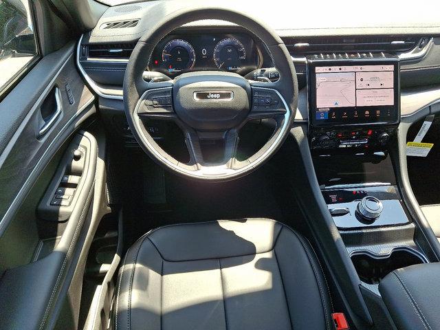 new 2025 Jeep Grand Cherokee car, priced at $52,735