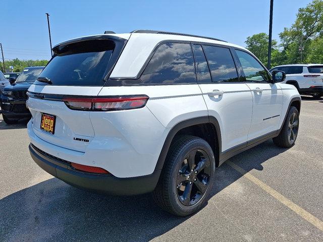 new 2025 Jeep Grand Cherokee car, priced at $52,140
