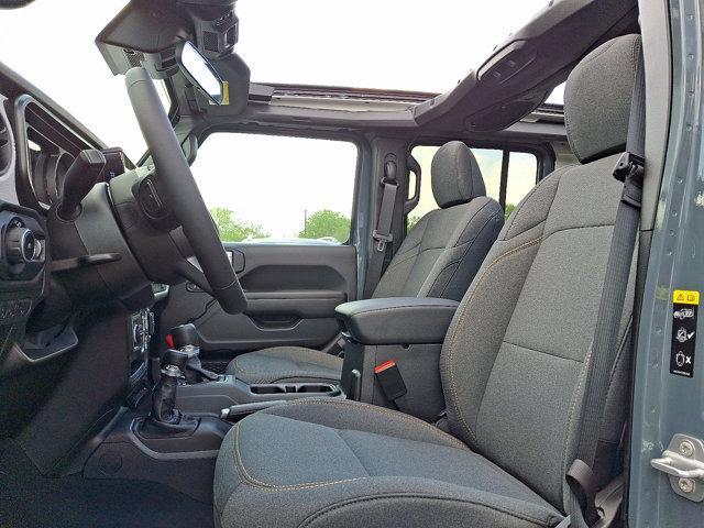new 2025 Jeep Wrangler car, priced at $53,765
