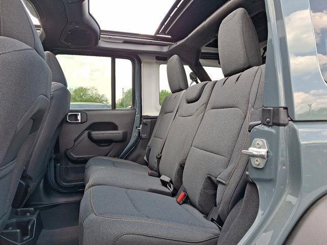 new 2025 Jeep Wrangler car, priced at $53,765