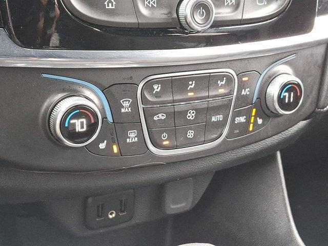 used 2023 Chevrolet Traverse car, priced at $29,810
