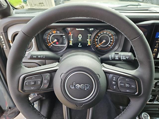 new 2025 Jeep Wrangler car, priced at $52,070