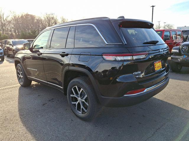 new 2025 Jeep Grand Cherokee car, priced at $49,810