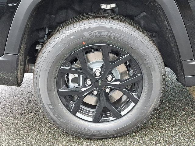new 2025 Jeep Grand Cherokee L car, priced at $48,730