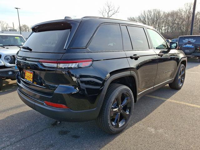 new 2024 Jeep Grand Cherokee car, priced at $46,175