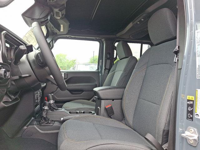 new 2025 Jeep Wrangler car, priced at $46,775