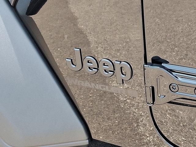 new 2025 Jeep Wrangler car, priced at $43,045