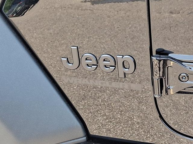 new 2025 Jeep Wrangler car, priced at $42,175