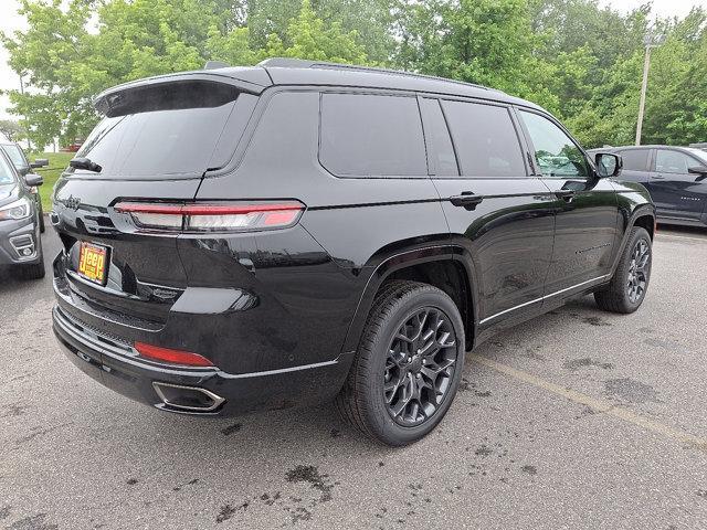 new 2025 Jeep Grand Cherokee L car, priced at $70,560