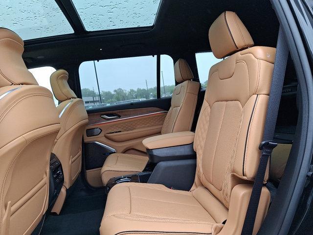new 2025 Jeep Grand Cherokee L car, priced at $70,560
