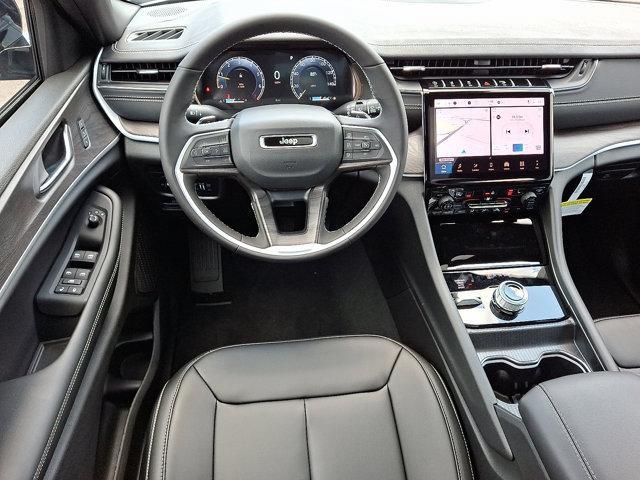 new 2025 Jeep Grand Cherokee car, priced at $52,735
