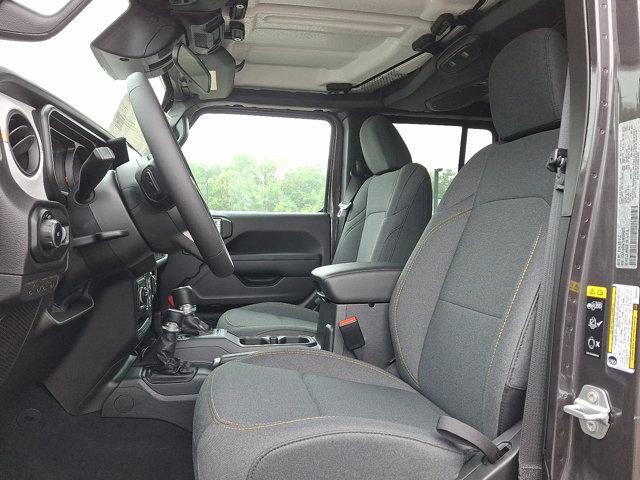 new 2025 Jeep Wrangler car, priced at $48,075