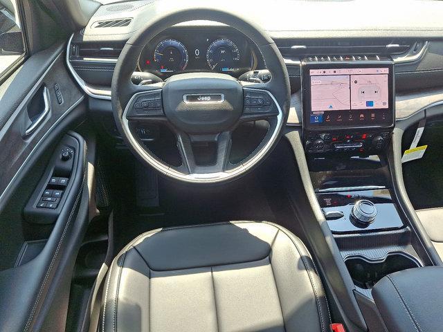 new 2025 Jeep Grand Cherokee car, priced at $50,010