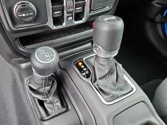 new 2025 Jeep Wrangler car, priced at $52,270
