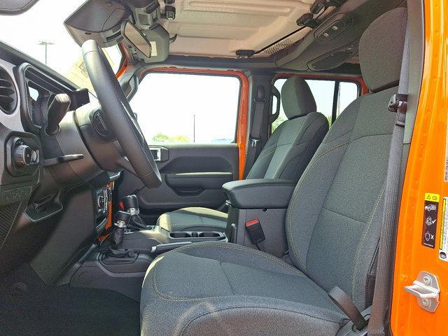 new 2025 Jeep Wrangler car, priced at $48,375