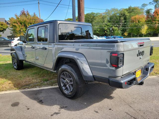 used 2021 Jeep Gladiator car, priced at $27,810