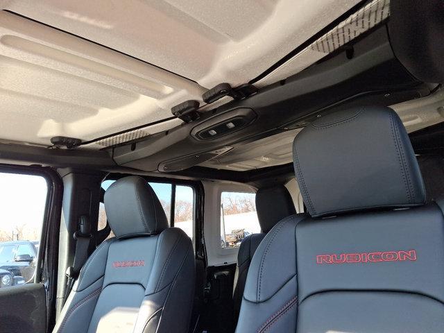 new 2025 Jeep Wrangler car, priced at $62,895