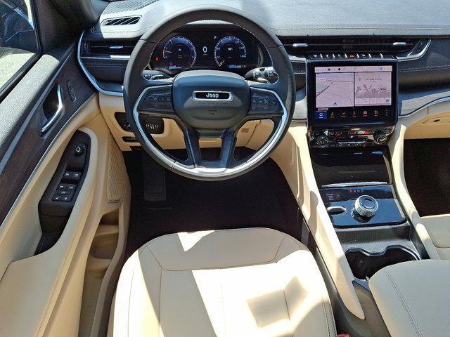 new 2025 Jeep Grand Cherokee car, priced at $47,495
