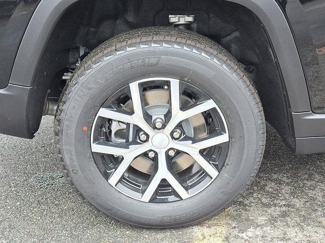new 2025 Jeep Grand Cherokee L car, priced at $52,110