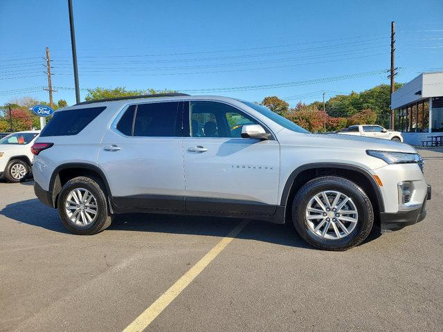 used 2022 Chevrolet Traverse car, priced at $29,810