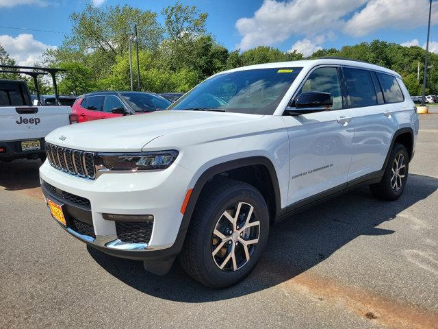 new 2024 Jeep Grand Cherokee L car, priced at $54,315