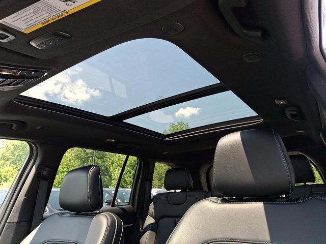 new 2025 Jeep Grand Cherokee car, priced at $52,735