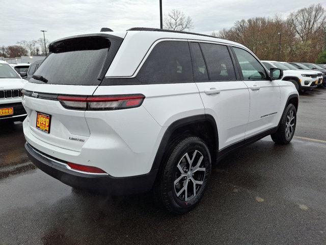 new 2025 Jeep Grand Cherokee car, priced at $46,700