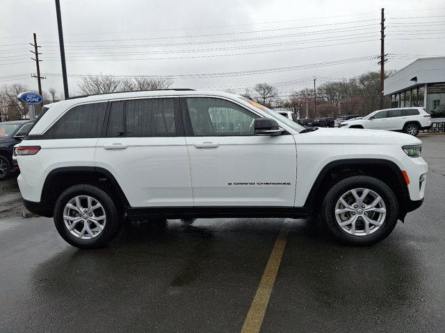 used 2022 Jeep Grand Cherokee car, priced at $33,810