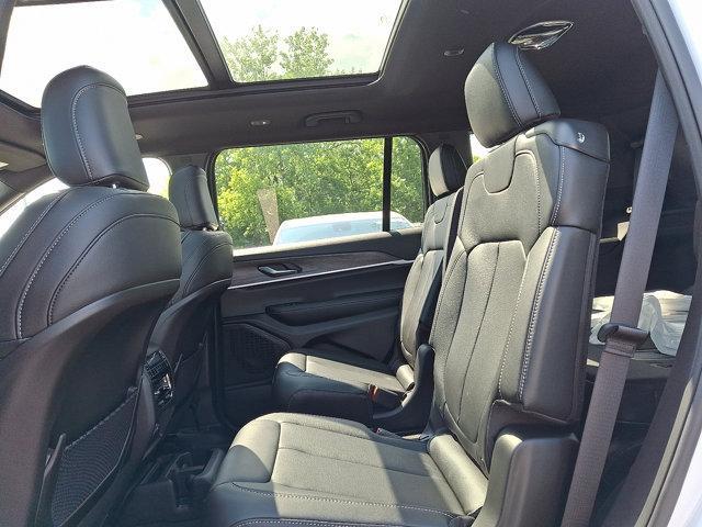 new 2025 Jeep Grand Cherokee L car, priced at $54,240