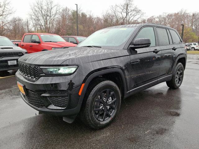 new 2025 Jeep Grand Cherokee car, priced at $46,530