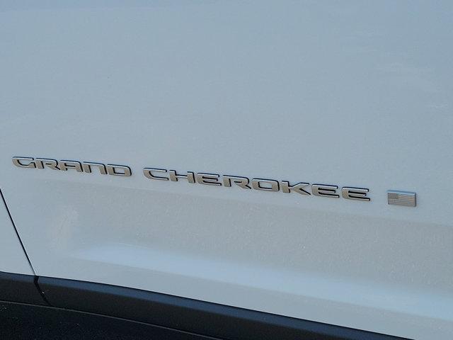 new 2024 Jeep Grand Cherokee car, priced at $49,700