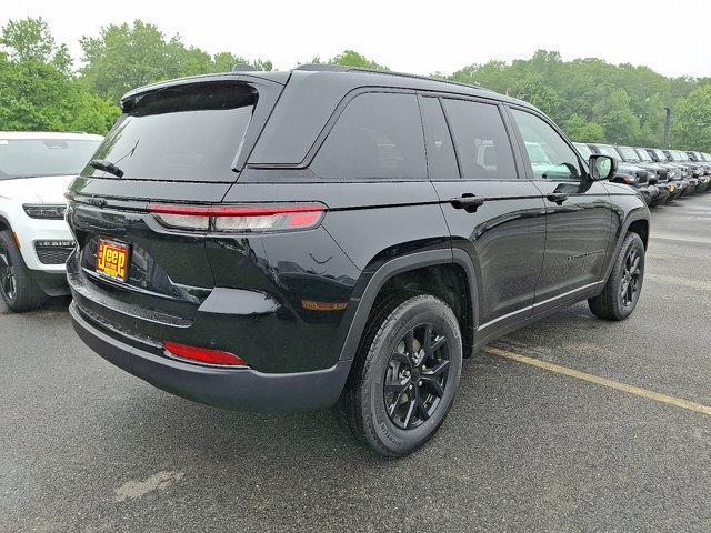 new 2025 Jeep Grand Cherokee car, priced at $46,730