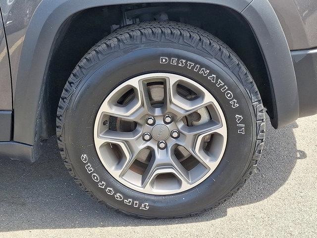 used 2021 Jeep Cherokee car, priced at $25,810