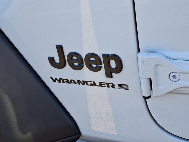 new 2025 Jeep Wrangler car, priced at $44,375