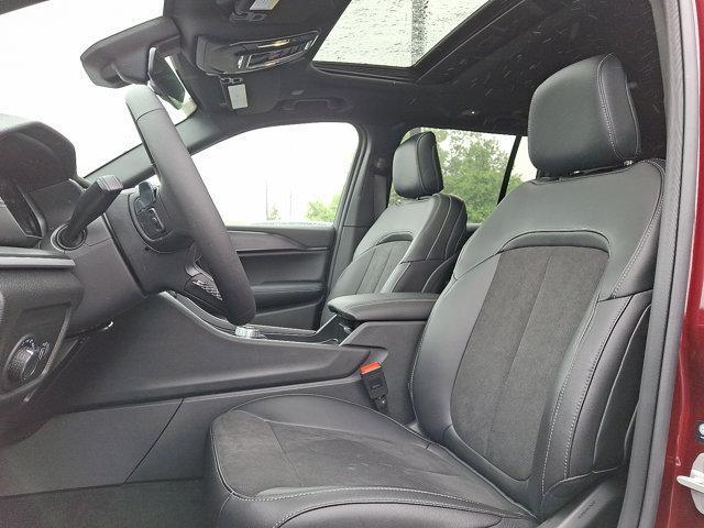 new 2025 Jeep Grand Cherokee car, priced at $46,730