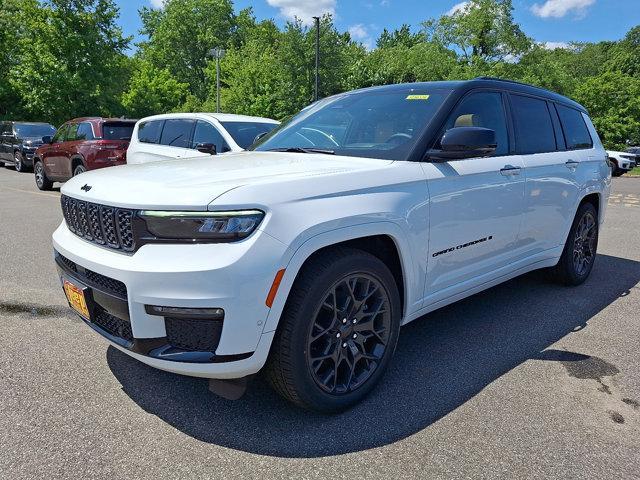 new 2025 Jeep Grand Cherokee L car, priced at $72,830