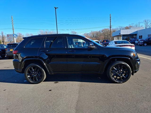 used 2021 Jeep Grand Cherokee car, priced at $30,810