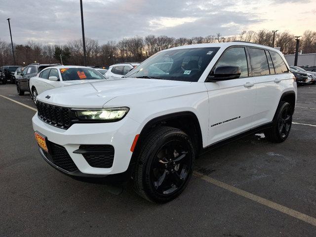 used 2024 Jeep Grand Cherokee car, priced at $37,810