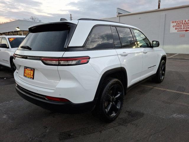 used 2024 Jeep Grand Cherokee car, priced at $37,810