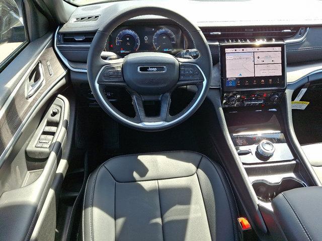 new 2025 Jeep Grand Cherokee car, priced at $50,010