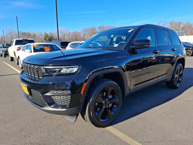 used 2023 Jeep Grand Cherokee car, priced at $35,810