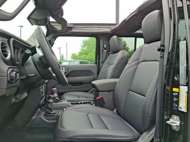 new 2025 Jeep Wrangler car, priced at $61,120