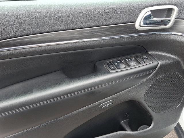 used 2022 Jeep Grand Cherokee car, priced at $31,810