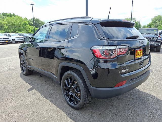 used 2022 Jeep Compass car, priced at $25,810