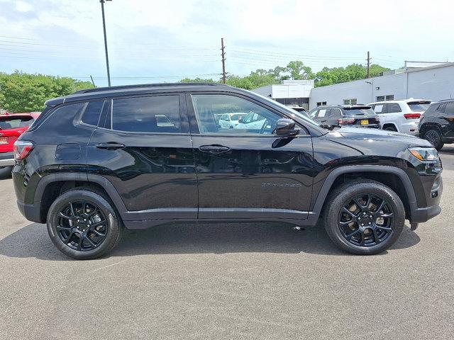 used 2022 Jeep Compass car, priced at $25,810
