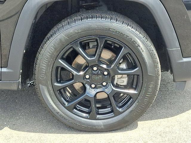 used 2022 Jeep Compass car, priced at $25,810