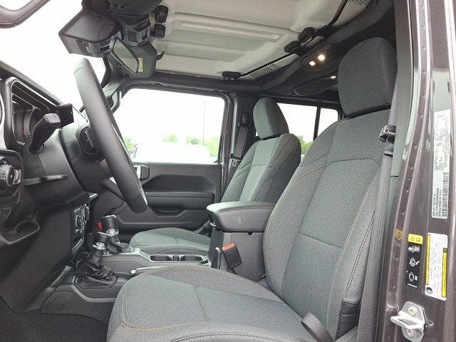 new 2025 Jeep Wrangler car, priced at $50,075