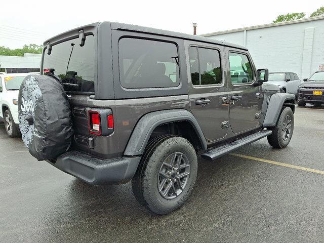new 2025 Jeep Wrangler car, priced at $50,075
